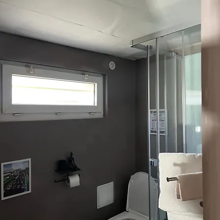 Private -10 Min From Le Mans Circuit アパート *